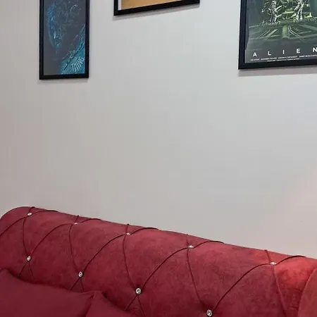 The Red Room Alanis Residence Sepang Exterior photo
