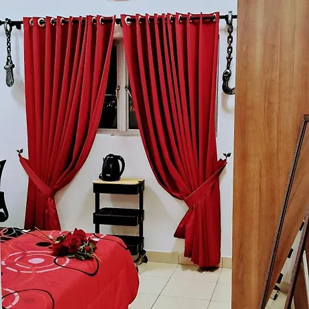 The Red Room Alanis Residence Sepang Exterior photo