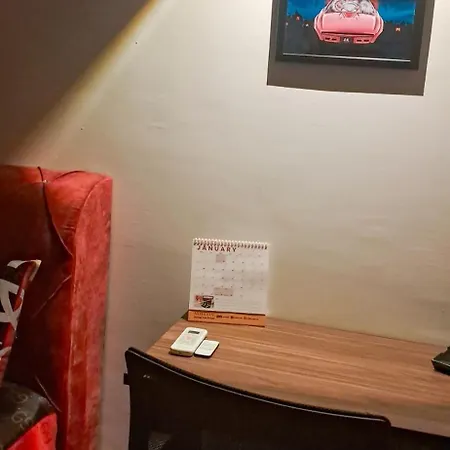 The Red Room Alanis Residence Sepang Exterior photo