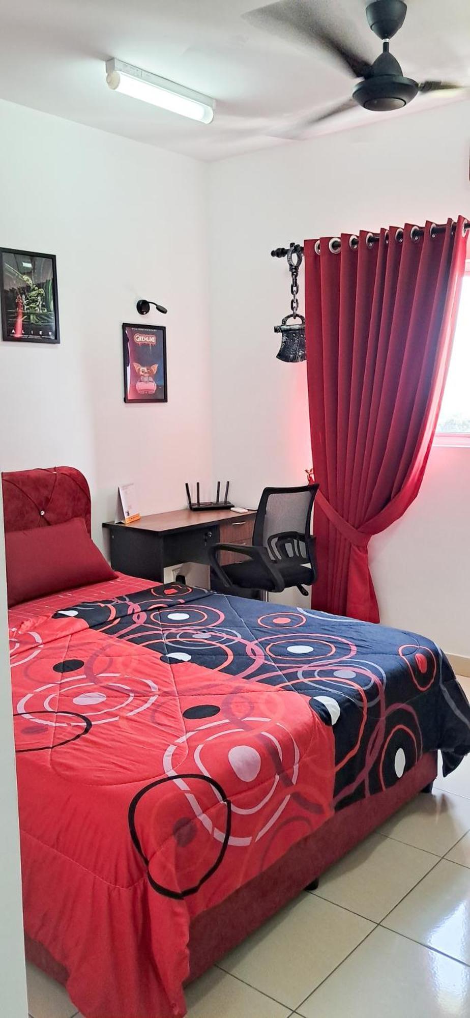 Homestay The Red Alanis *