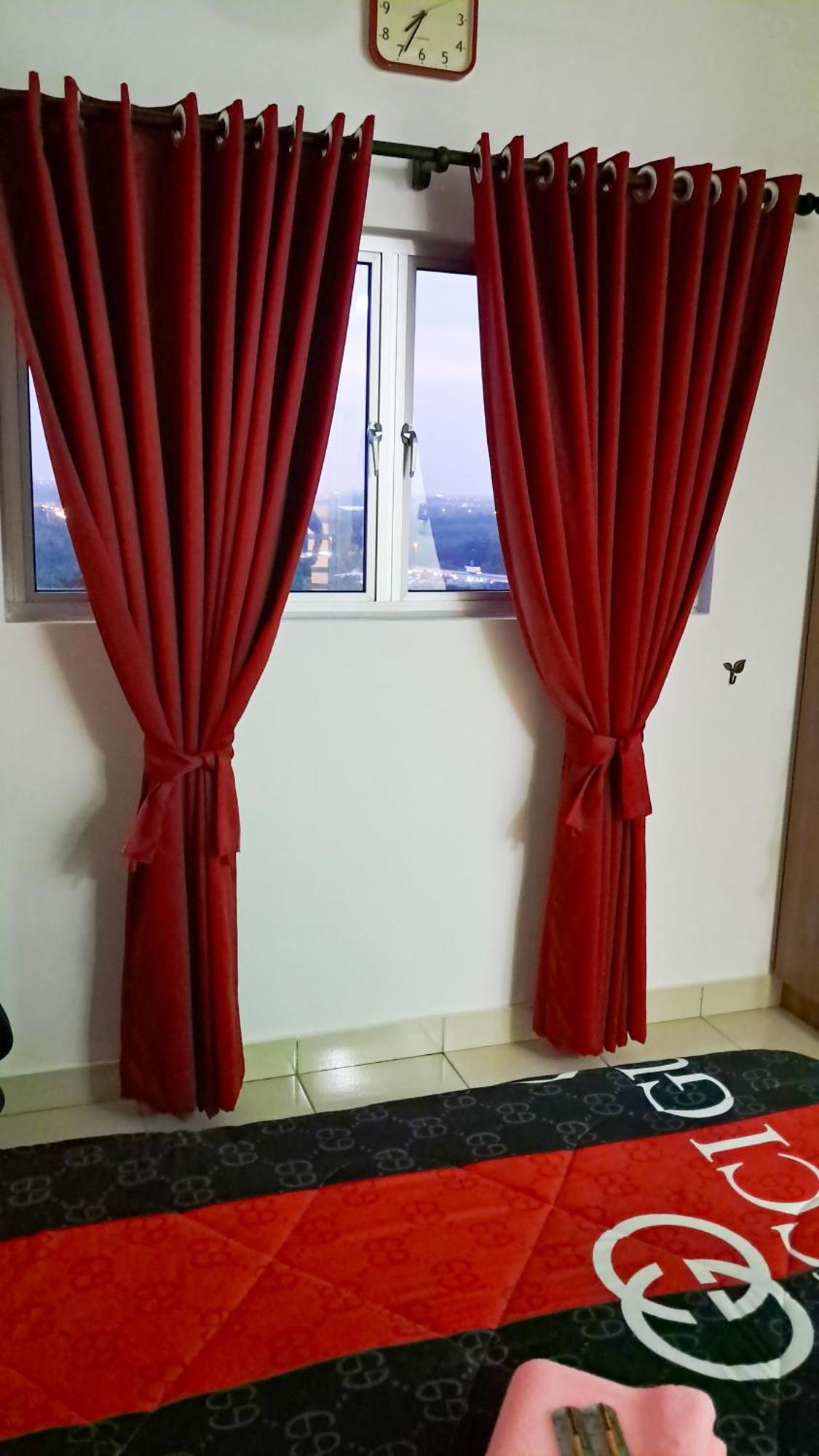 The Red Alanis Homestay *